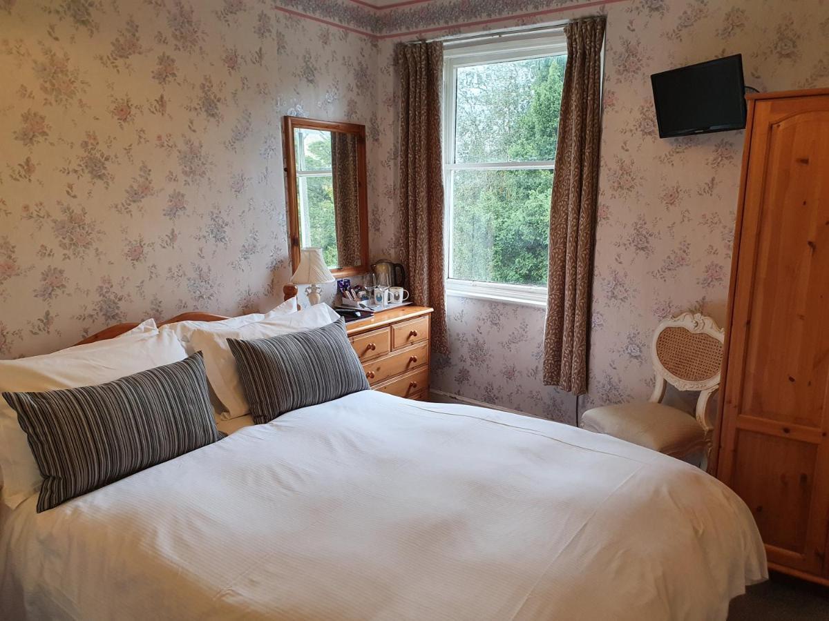 Strathmore Guest House (Adults Only) Keswick  Bagian luar foto